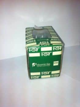 בורג סיבית שטוח FGV 3.5X18 1000 בורג