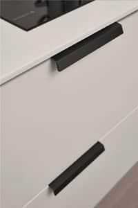 ידית רוכבת Bench שחור מט מוברש - 200 מ"מ Furnipart