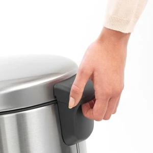 פח פדל 20 ליטר NewIcon - ניקל מוברש Brabantia